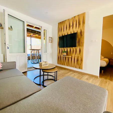 Charmante Maison Lumineuse, Chaleureuse Et Confortable Julienne Buitenkant foto